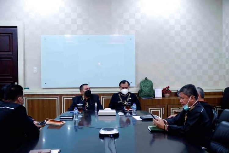 Bupati Pakpak Bharat Laksanakan Apel Gabungan Secara Virtual