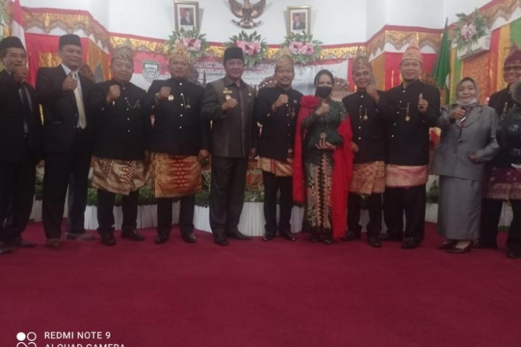 Foto Bersama Forkopimda Usai Rapat Paripurna Istimewa (Foto : Ist)