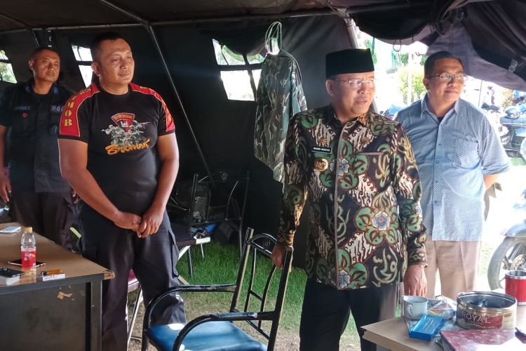 Gubernur Bengkulu Rohidin Mersyah datangi kantor Bawaslu