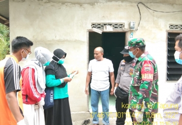 Antisipasi Corona Babinsa Desa Kota Garo Pantau Warga
