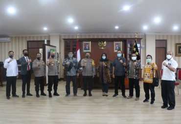 Bahas Sinergitas Pilkada KPU Kunjungan ke Polda Kepri