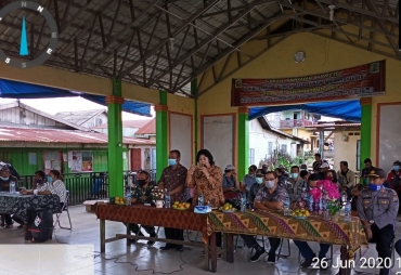 Wakil Bupati Karo Cory Sebayang saat memberikan kata sambutan