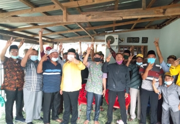 Mampu Bangkitkan Sentra Produksi dan Ekonomi Masyarakat Lubuk Resam : Rohidin-Rosjonsyah Adalah Pemimpin Idaman