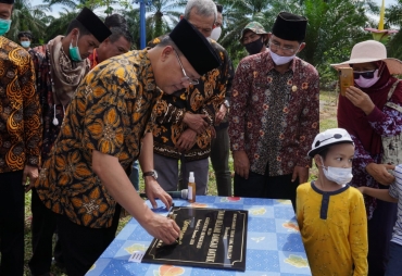 Gubernur Rohidin Resmikan Taman Belajar Techno Park dan Kelas SMK Agribisnis Dangau Datuk
