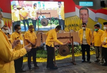 Kejar Target 2 Juta Kader Maruli 'Dansui' Siahaan Didapuk Jadi Dewan Pakar Golkar