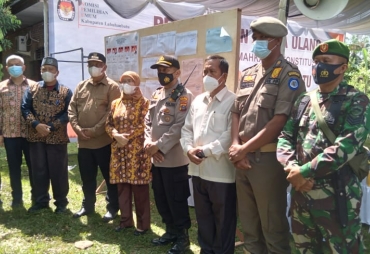Sekda Provsu dan Pj Bupati Labuhanbatu Tinjau TPS PSU Bakaran Batu