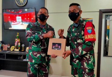 Disambut Dandim 1201/Mph Saat Transit Dankodiklatad Dapat Pengawalan