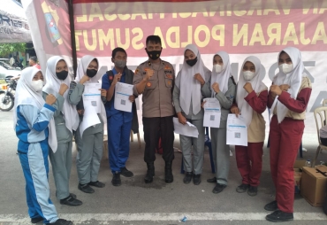 Polres Asahan Laksanakan Pengerahan Massa Dalam Percepatan Vaksinasi Covid-19