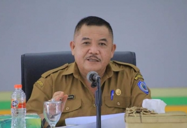 Sekda Labuhanbatu Lanjutkan Rapat Percepatan Pelaksanaan Pembangunan