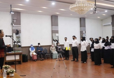 196 Orang Terima SK Pengangkatan CPNS Tahun 2021 Dari Wawakot Medan