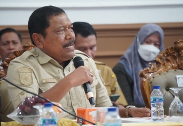 Bupati BU Hadiri Rapat Dan Koordinasi Harga TBS Periode Mei 2022
