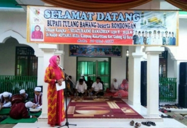 Bupati Tulang Bawang Hj. Winarti SE, MH