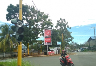 Lampu Lalin Simpang 4 Pantai