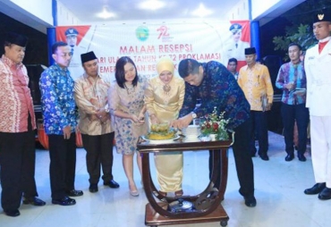 Penutupan rangkaian HUT RI ke 72 dengan kegiatan malam resepsi HUT RI proklamasi kemerdekaan tahun 2017