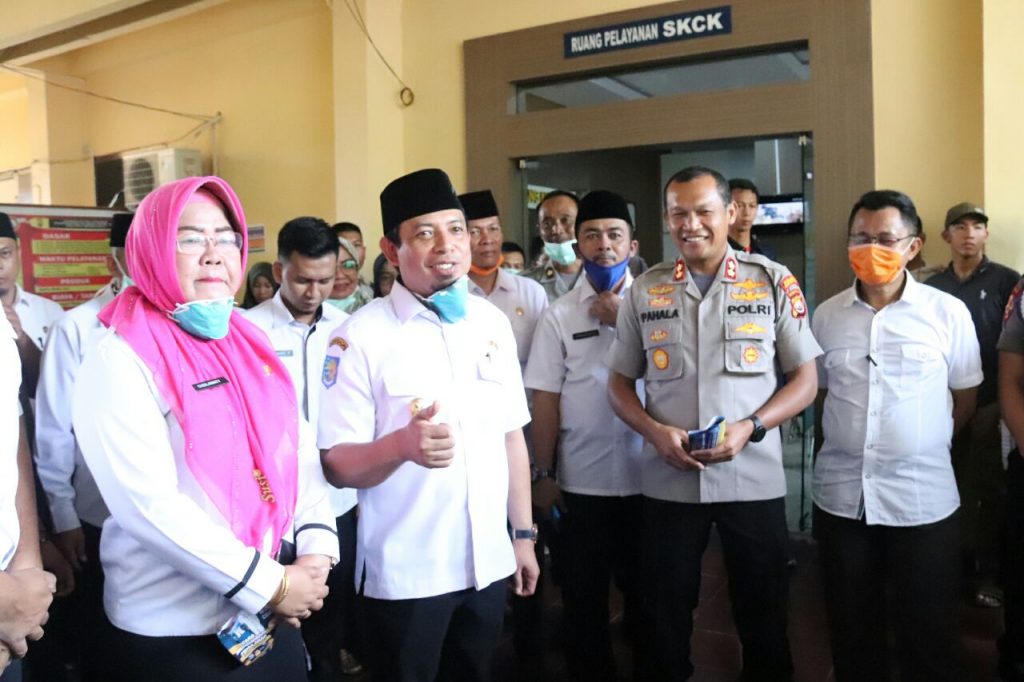 Pemkot Bengkulu Semprot Disinfektan Sejumlah Rumah Ibadah 