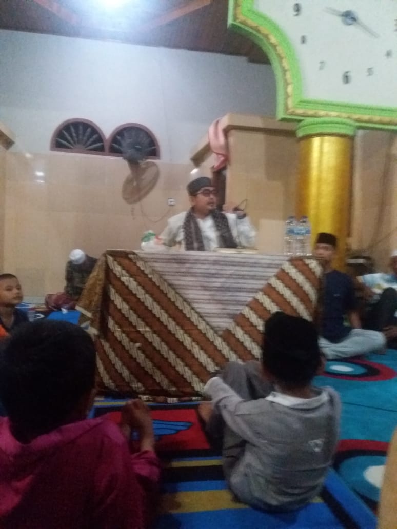 Warga Kampung Lintang Antusias Ikuti Peringatan Isra Mi'raj