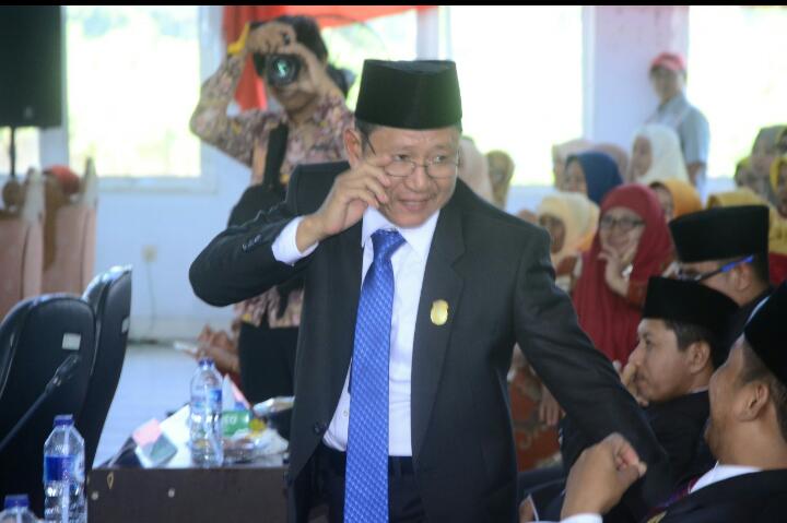 Sesak Saat Bantu Padamkan Api Kebakaran Dewan Muko-muko Wafat