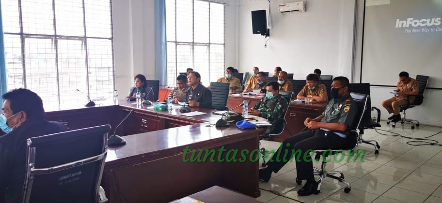 Bahas Penanganan Covid-19 DPRD Karo dan Gustu Gelar Raker