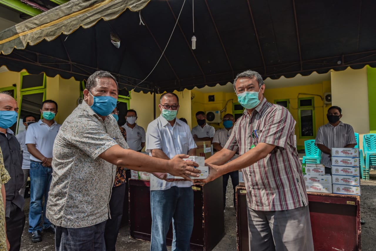 Anggota DPRD Sumut dan KBI Bantu Pemkot Sidimpuan Atasi Covid-19
