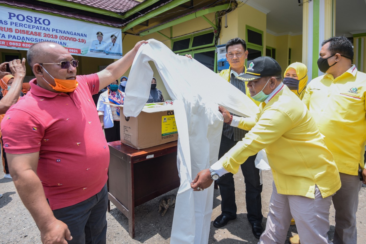 Gugus Tugas Covid-19 Peroleh APD dari Partai Golkar Sidimpuan