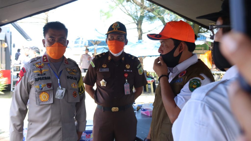 Wawali Tinjau Dapur Umum Team Percepatan Penanganan Covid-19