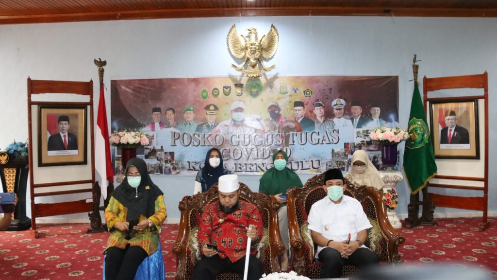 Pemkot Terima Penghargaan Eliminasi Malaria dari Menkes RI