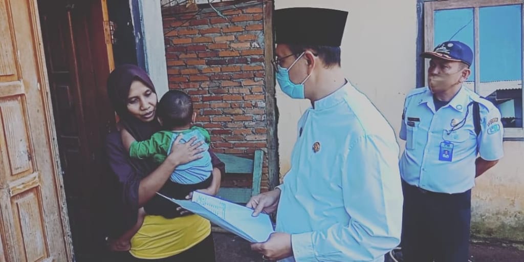 Pastikan Program Tepat Sasaran Direktur PDAM Turun Lapangan