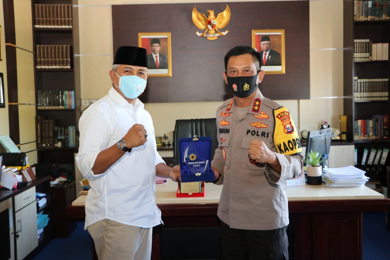 Perkuat Sinergitas Bersama Akademisi Kapolda Kunjungan ke Unihaz