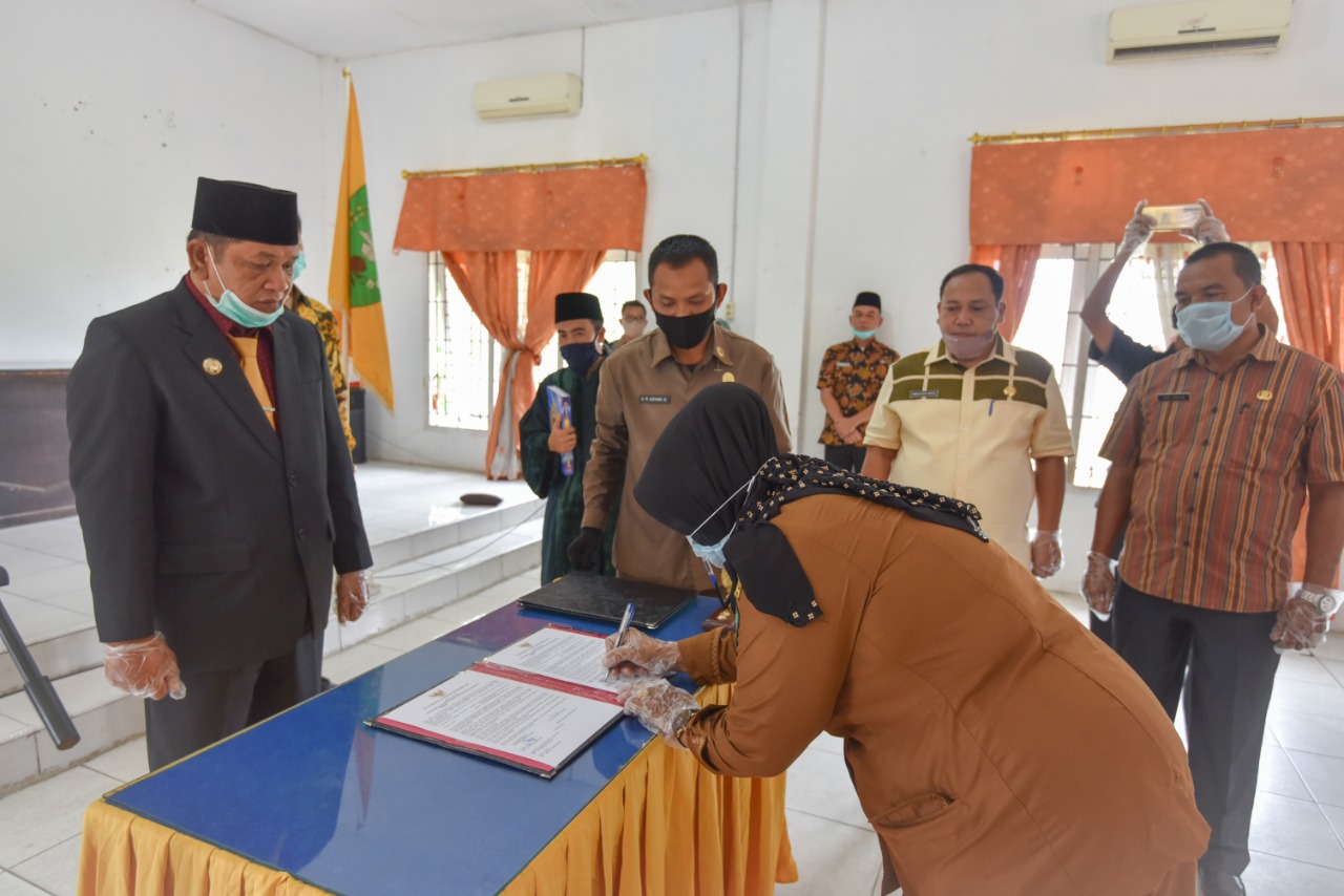 Walikota Padangsidimpuan Kembali Kukuhkan Pejabat Administrasi dan Pengawas