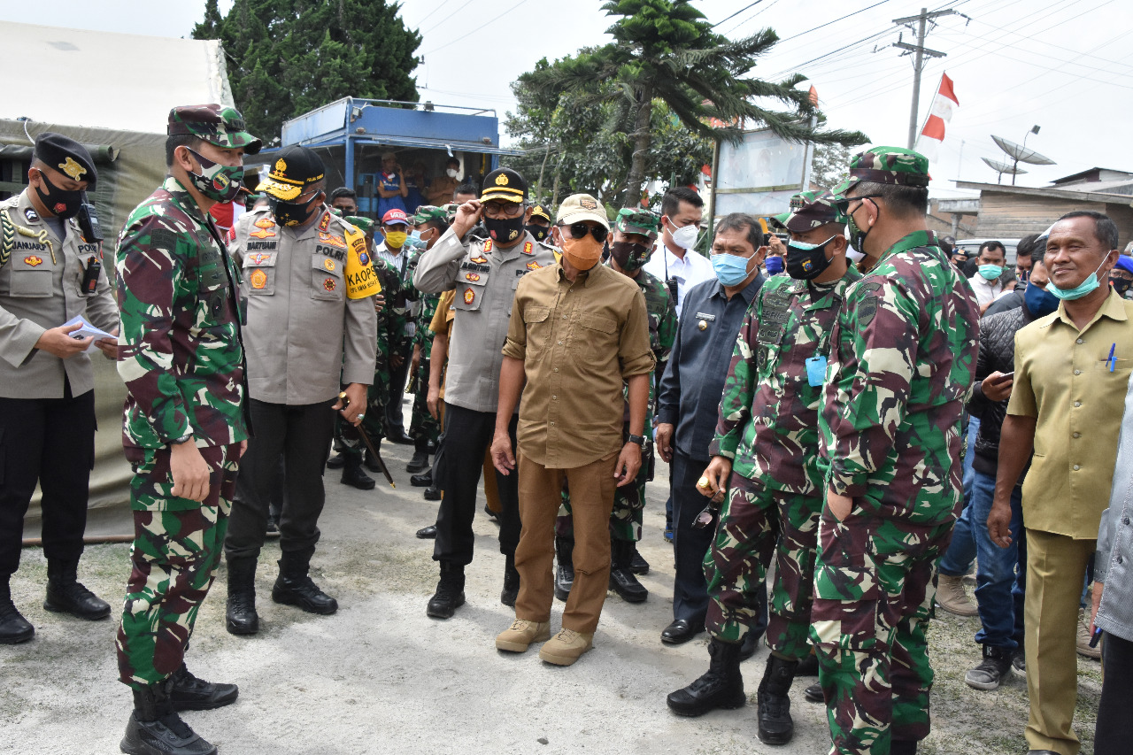 Gubernur Sumut Pantau Kondisi Daerah Terdampak Erupsi Gunung Sinabung