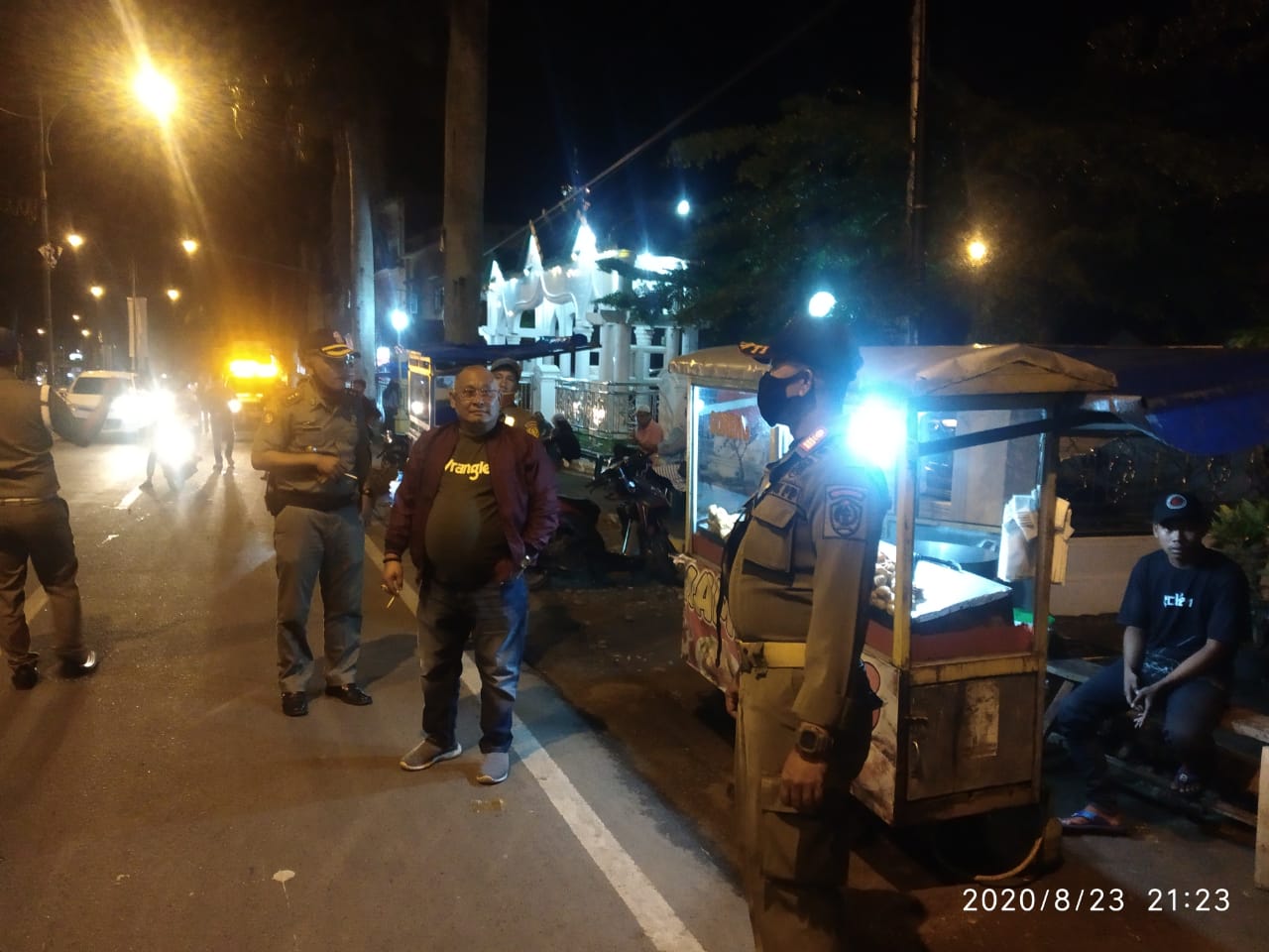 Tertibkan PKL Satpol PP Padangsidimpuan Kedepankan Upaya Persuasif