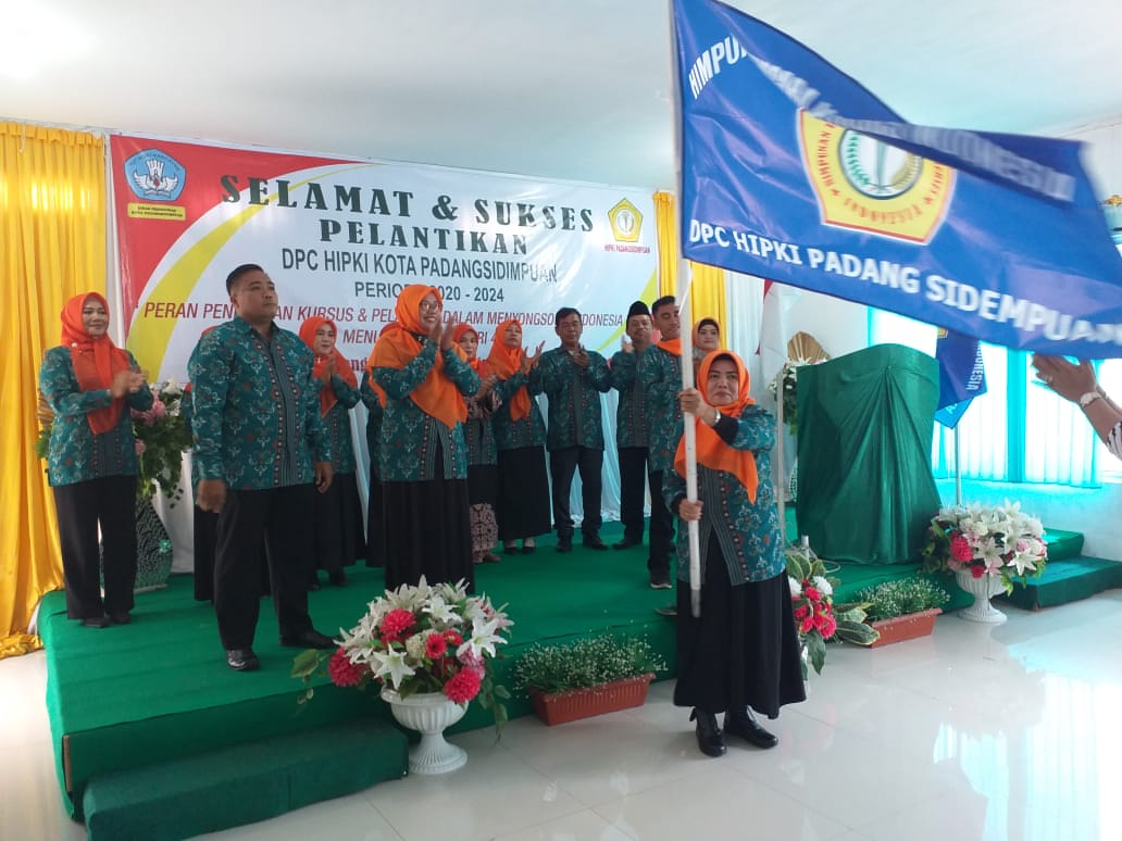 Pengurus HIPKI Kota Padangsidimpuan Resmi Dilantik
