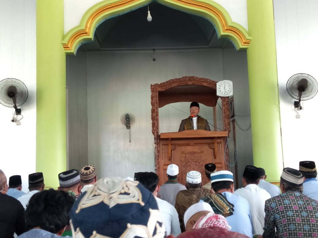 Rohidin Mersyah Isi Khutbah Jum'at