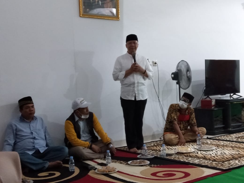 Dukung 2R Masyarakat Karang Pulau : Saya Suka Cara Blusukan Pak Rohidin
