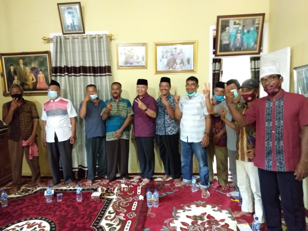 Minta Rohidin Tak Terpengaruh Kampanye 'Putra Daerah Walikota' Masyarakat Pondok Tengah : Bapak Telah Berbuat Untuk Mukomuko, Kami Telah Merasakan
