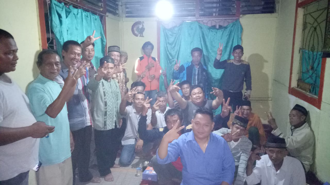 Deklarasikan Dukungan Masyarakat Gunung Selan Yakin Rohidin Mampu Angkat Citra Bengkulu di Nasional