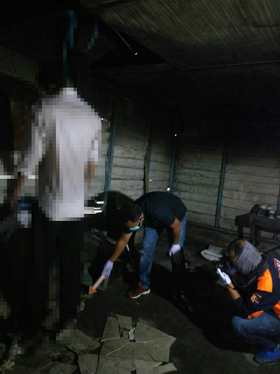 Pria Parubaya Tewas Gantung Diri di Katepul Kabanjahe