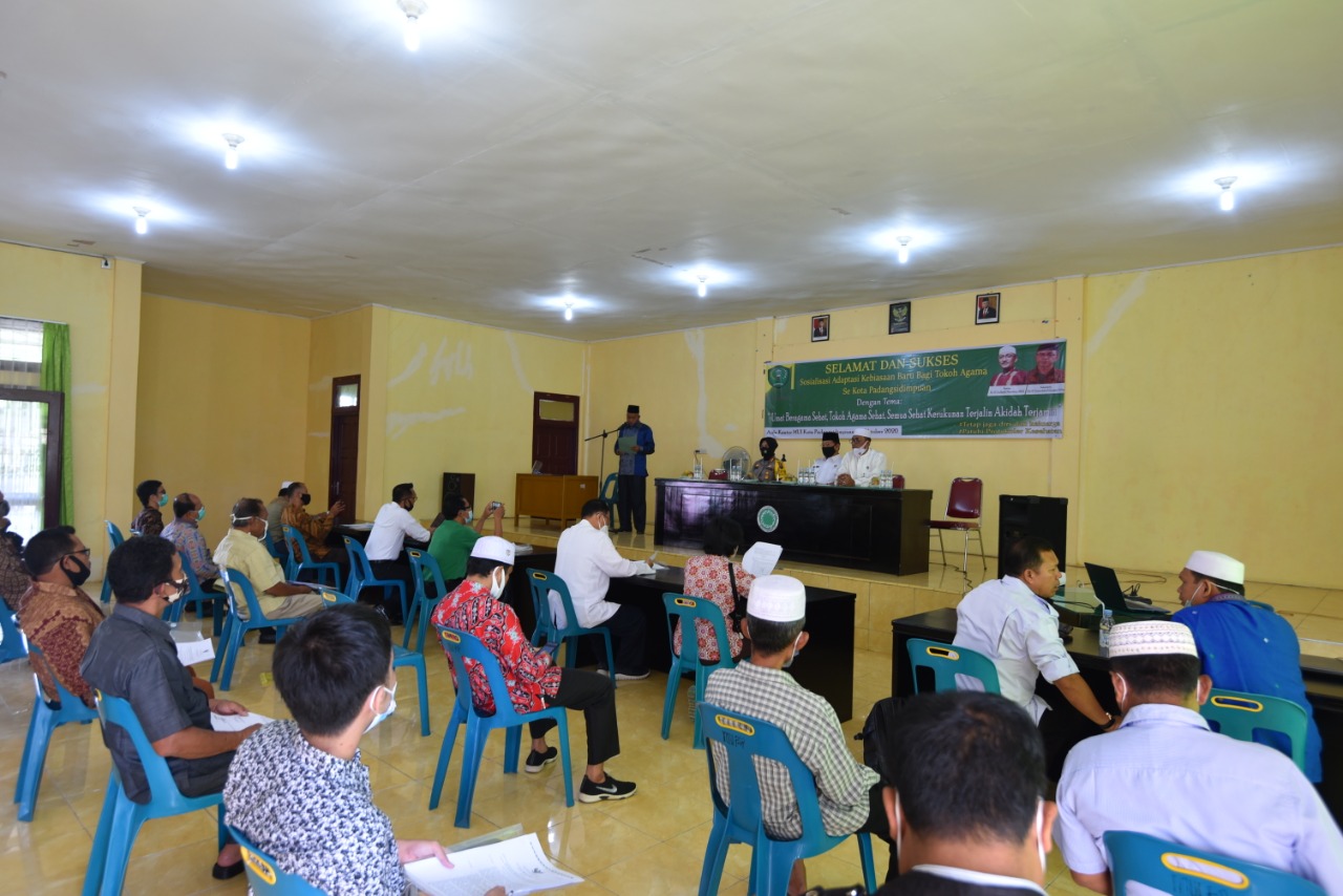 Wakil Walikota Arwin Siregar membuka secara resmi sosialisasi adaptasi kebiasaan baru (AKB)