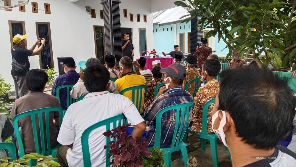 Cerita Bangga Tokoh Seginim Saat "Door To Door" Promosikan R2 : 'Adik Sanak Kompak Dukung Pak Rohidin, Karnau Punyau Program Kerjau Nyatau dan Rekam Jejak yang Jelas'