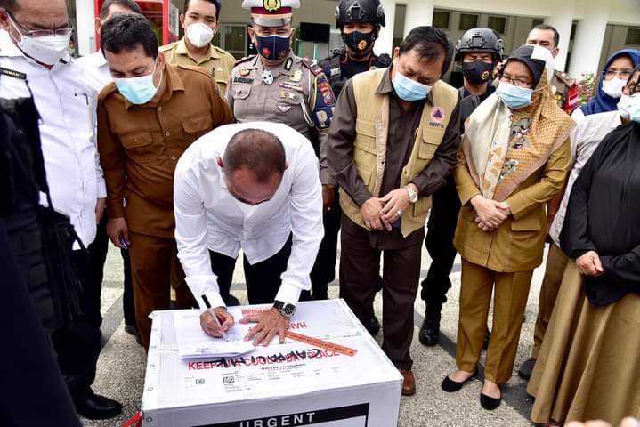 40.000 Vaksin Covid-19 Tiba di Sumut Vaksinasi Dimulai 14 Januari