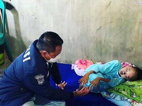 Kasat Reskrim Polres Serdang Bedagai Santuni Anak Penderita Kelainan Jantung