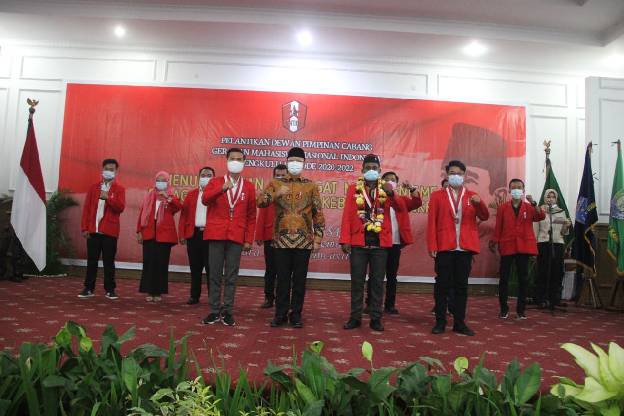 Hadiri Pelantikan GMNI Gubernur Rohidin : Keberadaan Organisasi Mahasiswa dan Pemuda Penyeimbang Kinerja Pemerintah