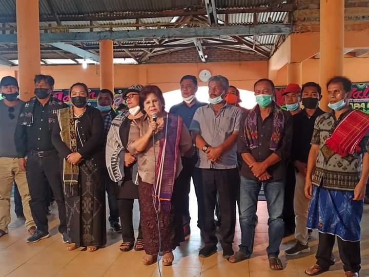 Wakil Bupati Karo Melayat Kepergian Almarhum Baret Merah Bakti Purba