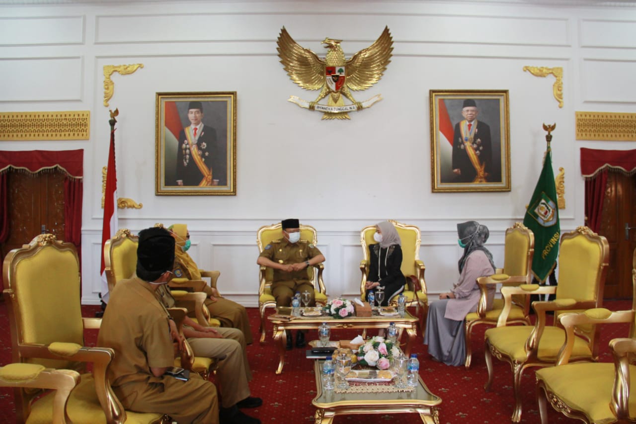 Dapatkan Tawaran Kerjasama dari Garuda Gubernur Rohidin Kaji Kemudahan Ekspor Komoditi Lewat Kargo Udara