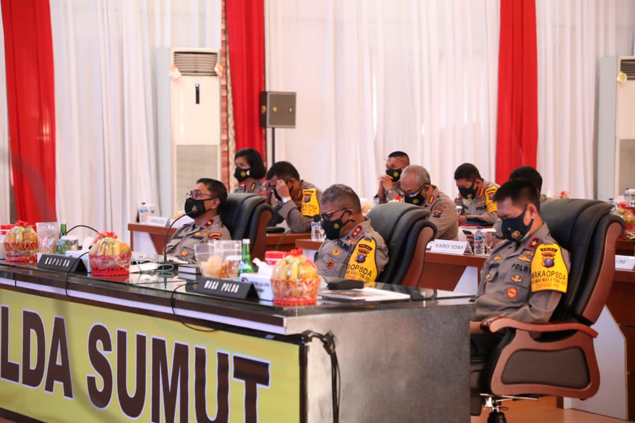 Kapolda dan PJU Polda Sumut Ikuti Rapim Polri Tahun 2021 Secara Virtual