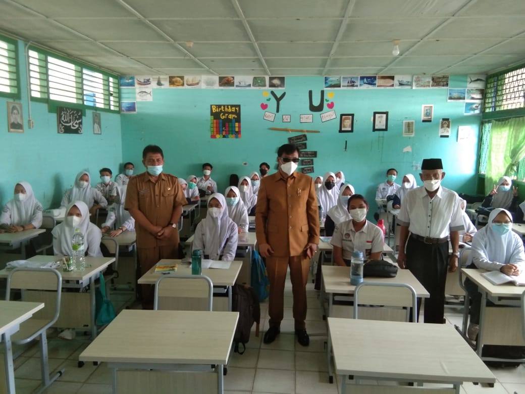 Sidak ke SMAN 5 Bengkulu Waka I Pastikan KBM Terapkan Prokes
