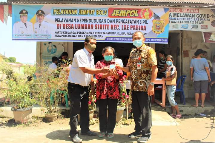 Desa Lumban Sihite Dapat Layanan Jempol Dari Dinas Dukcapil Dairi 