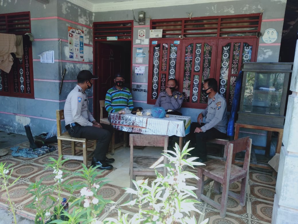 Door To Door System Polres Pakpak Bharat Lakukan Sosialisasi Pencegahan Covid-19