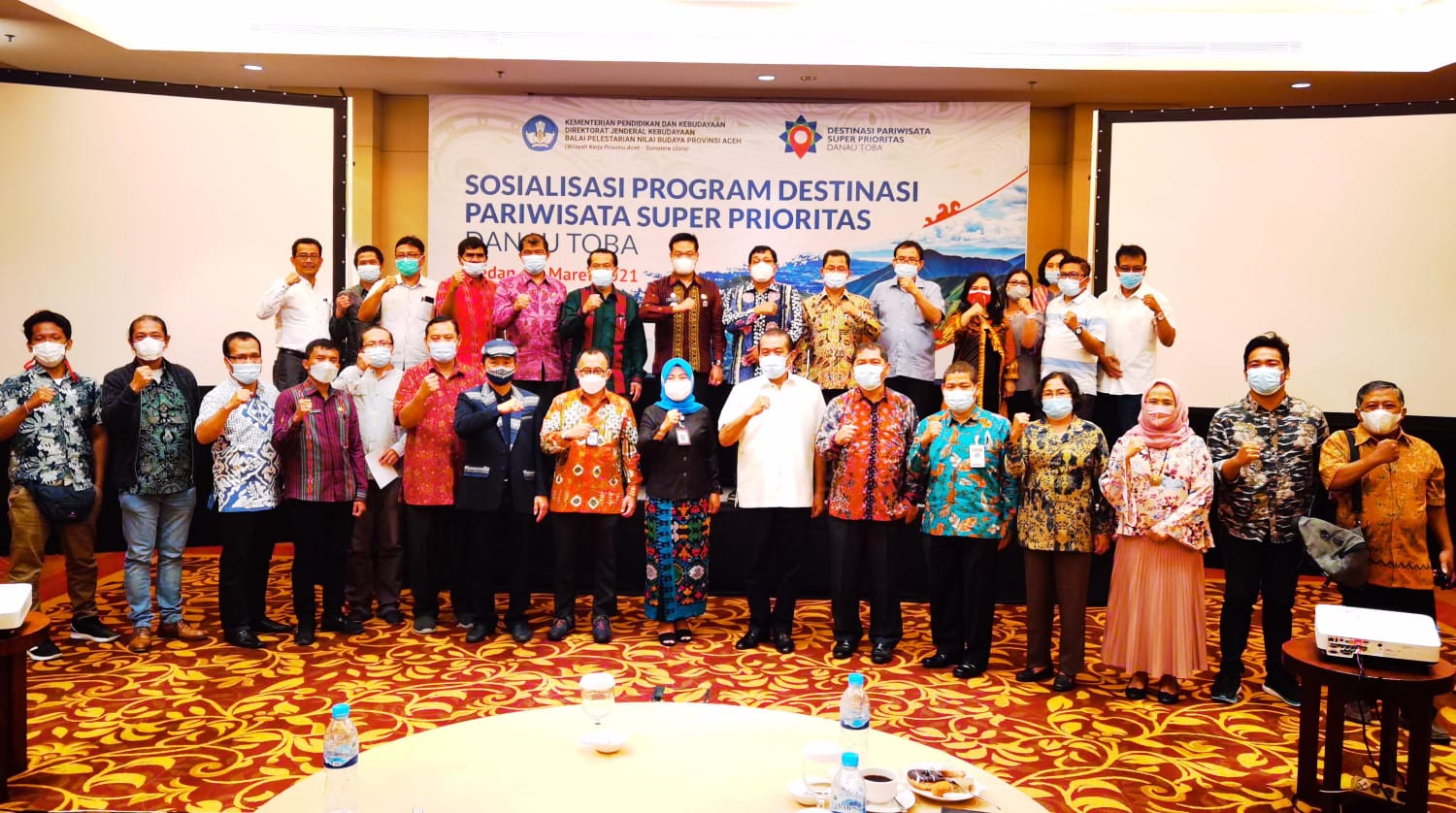 Hadiri Sosialisasi DPSP Kawasan Danau Toba Ini Harapan Bupati Karo