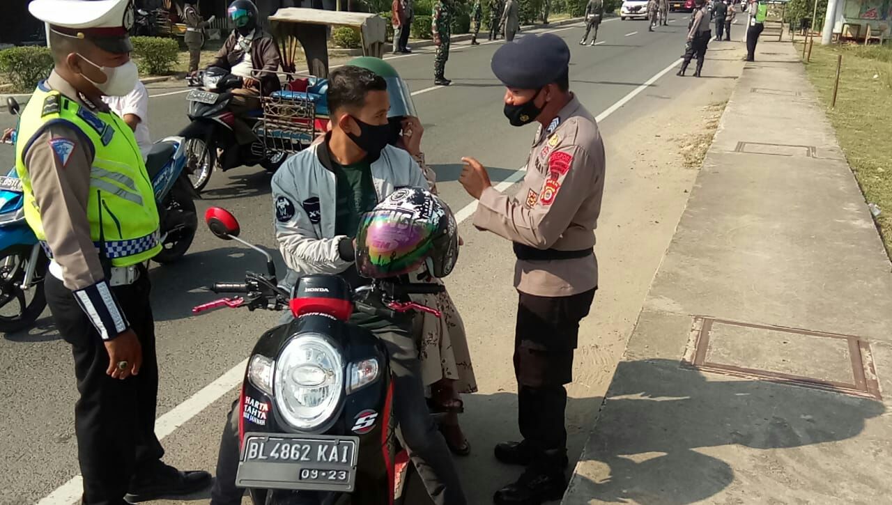 Brimob dan Tim Gabungan Operasi Yustisi di Kota Lhokseumawe